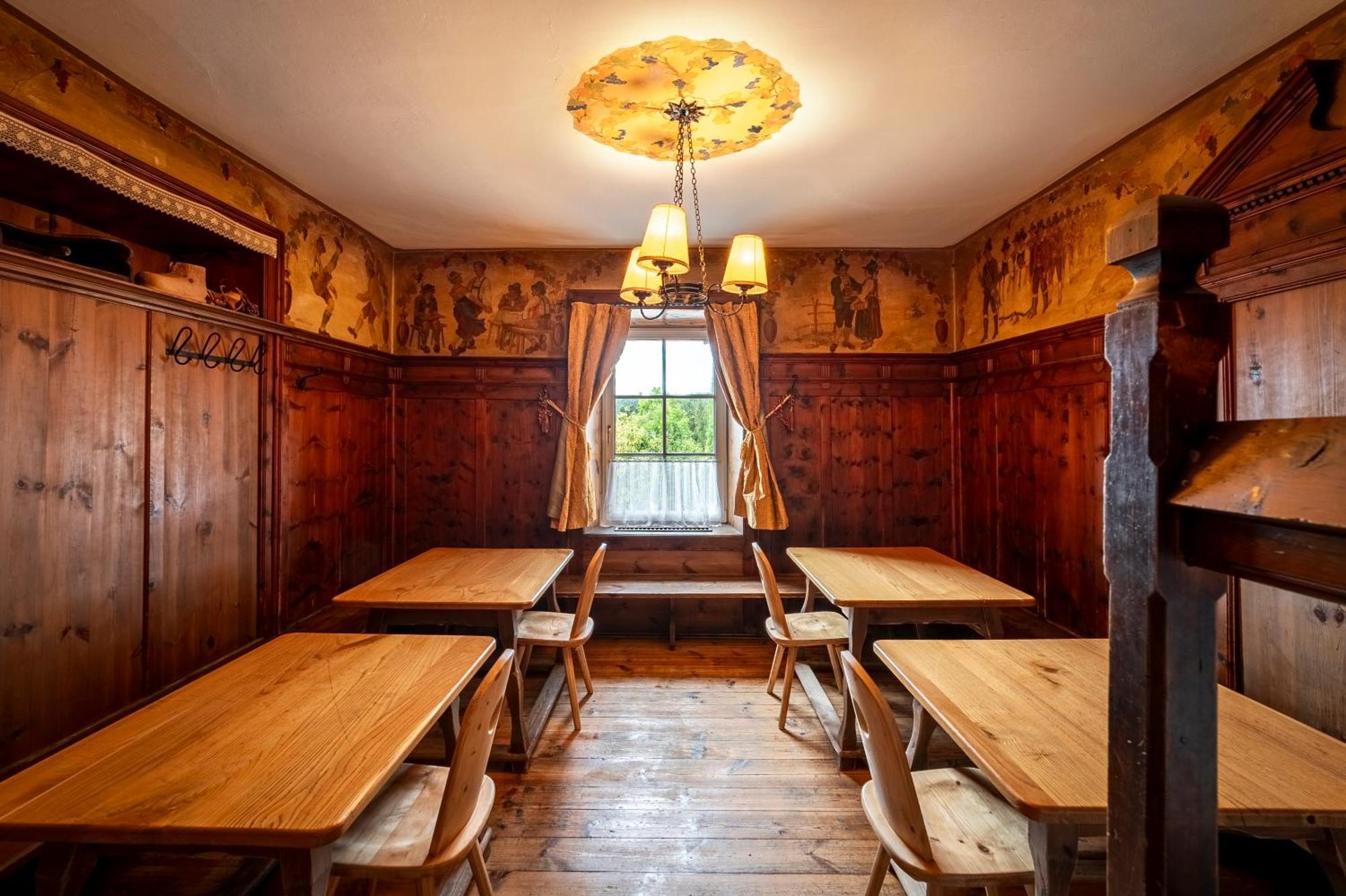 Kaiserau Collalbo Extérieur photo